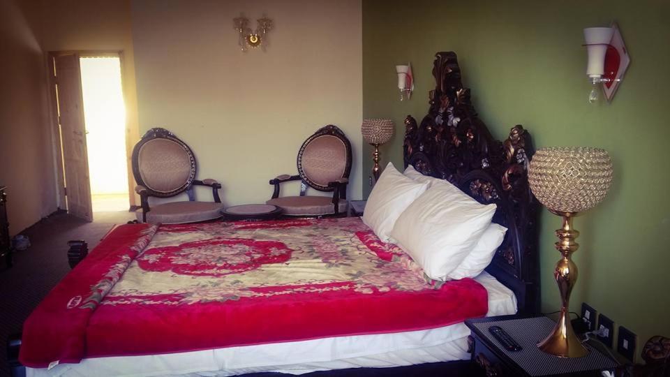 Fairy Land Hotel Karimabad  エクステリア 写真