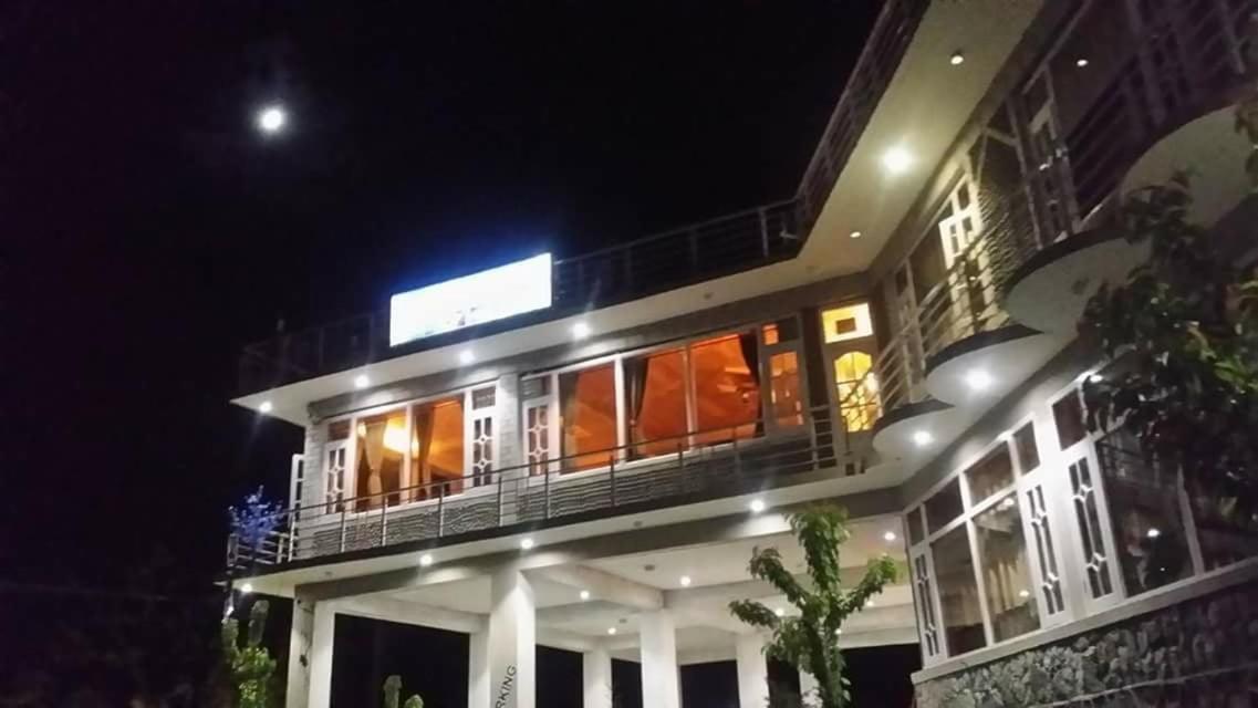 Fairy Land Hotel Karimabad  エクステリア 写真